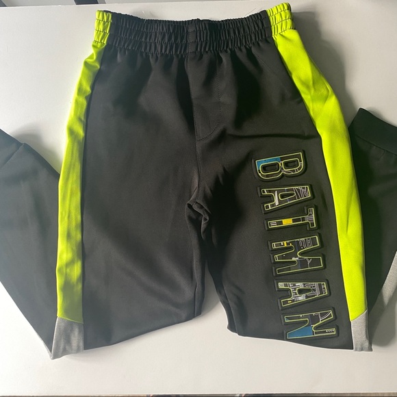 Matching set - Picture 2 of 3